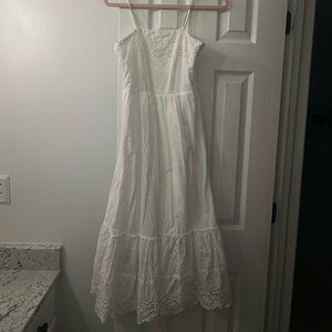 White islet spaghetti strap dress